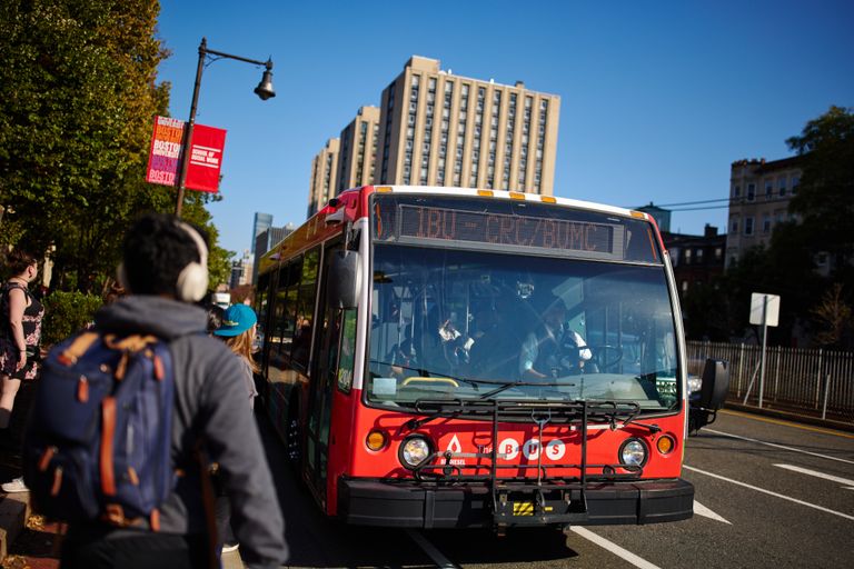 Gfsntracker BUS at Bus Stop